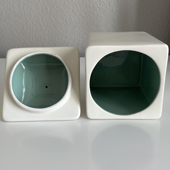 THRESHOLD China All White Square Jar With Cardinal Lid - Picture 6 of 15